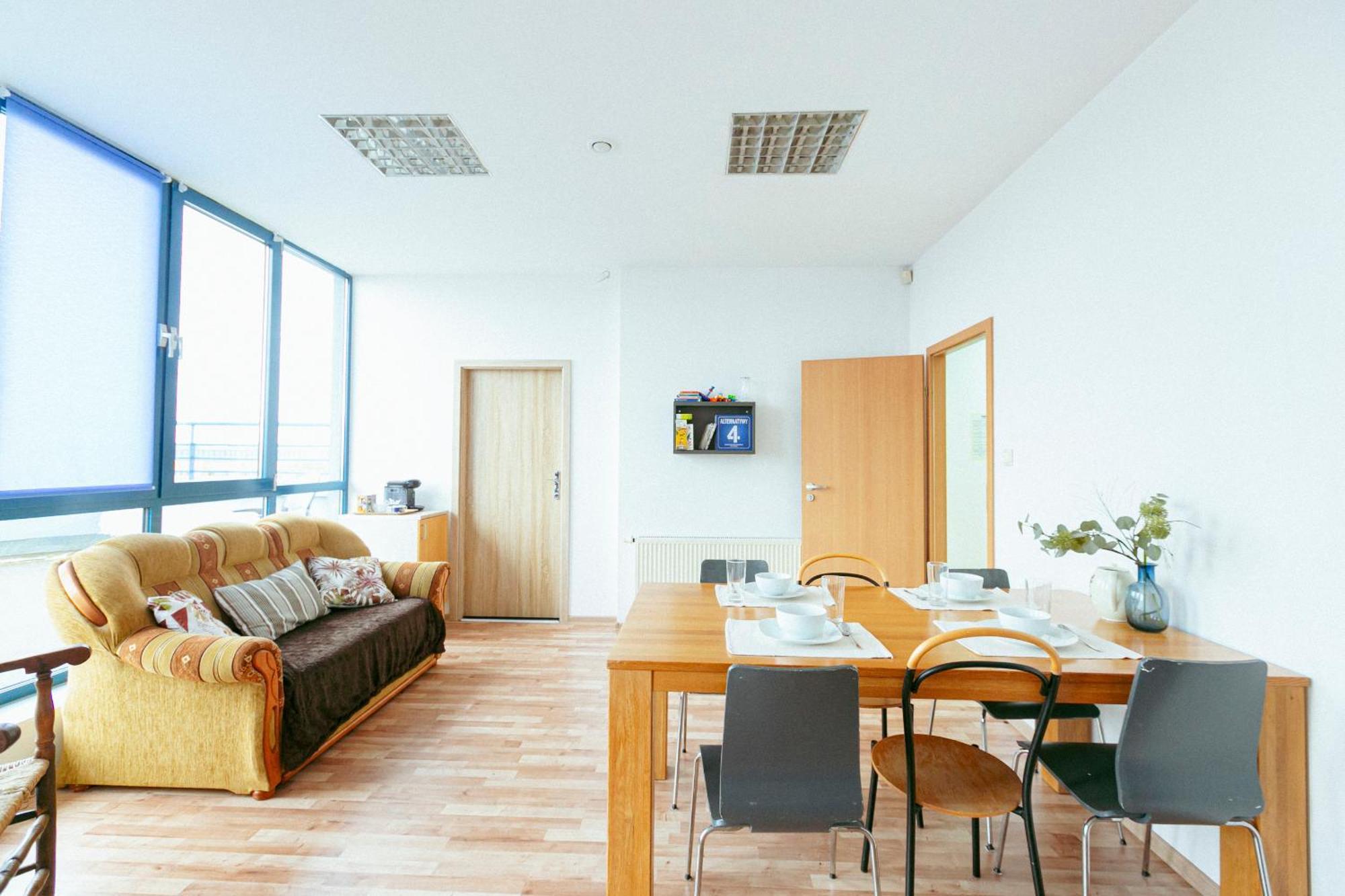 Hostel Metro Kabaty Warszawa Eksteriør bilde
