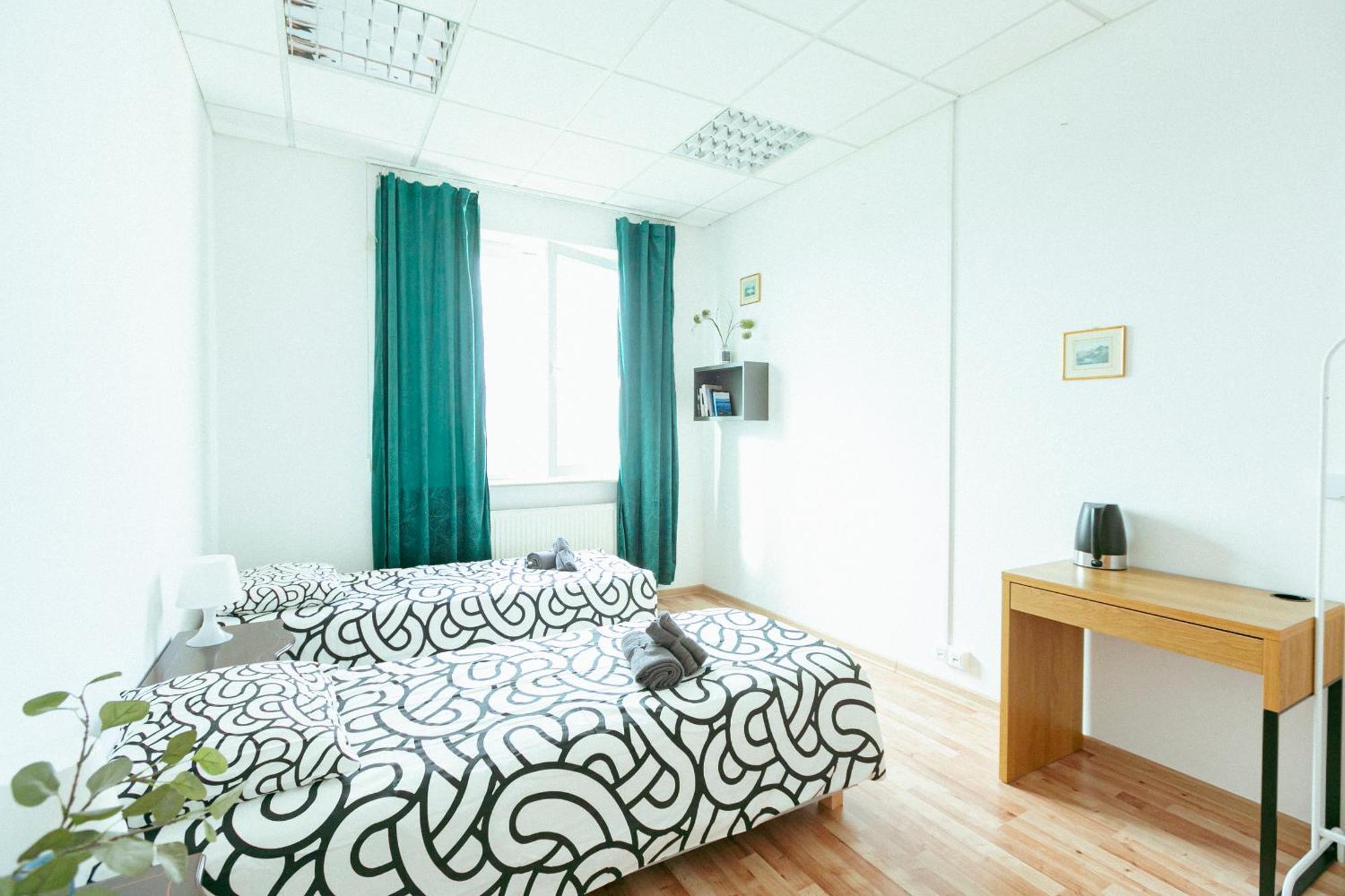 Hostel Metro Kabaty Warszawa Eksteriør bilde