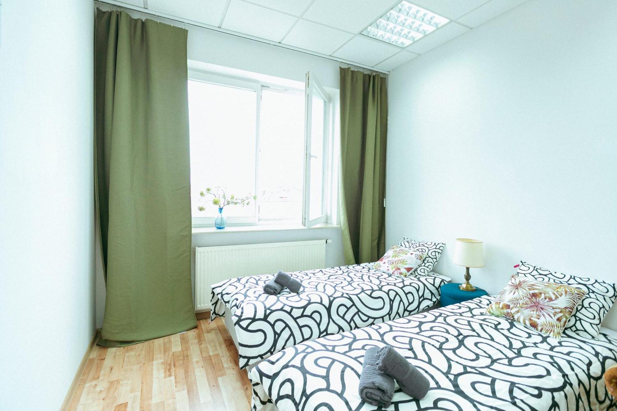 Hostel Metro Kabaty Warszawa Eksteriør bilde
